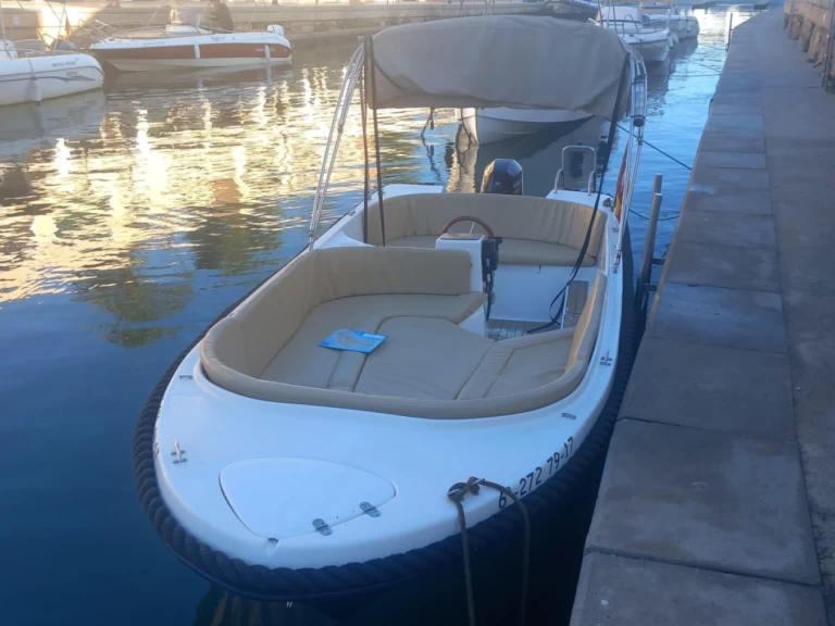 Wynajmij Marion 500 classic w Palma de Mallorca