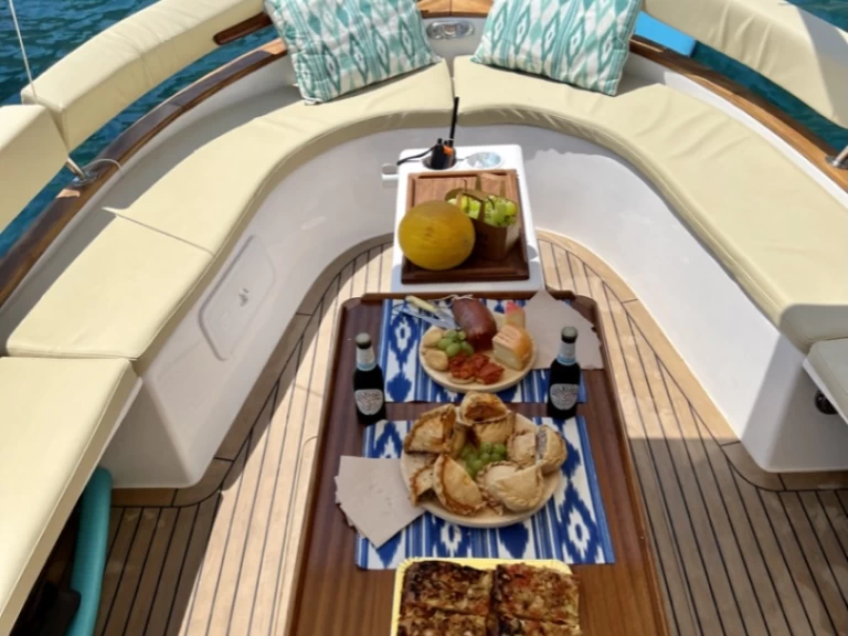 Wynajem łodzi Port d'Alcudia tanio m7