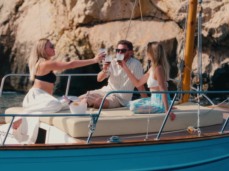 Wynajem łodzi medvolt m7 w Port d'Alcudia na SamBoat 