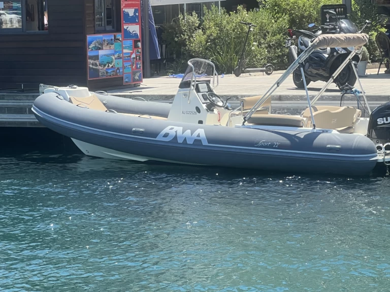 Bwa Itbwa09662102 między profesjonalistami a osobami prywatnymi w Bonifacio Port