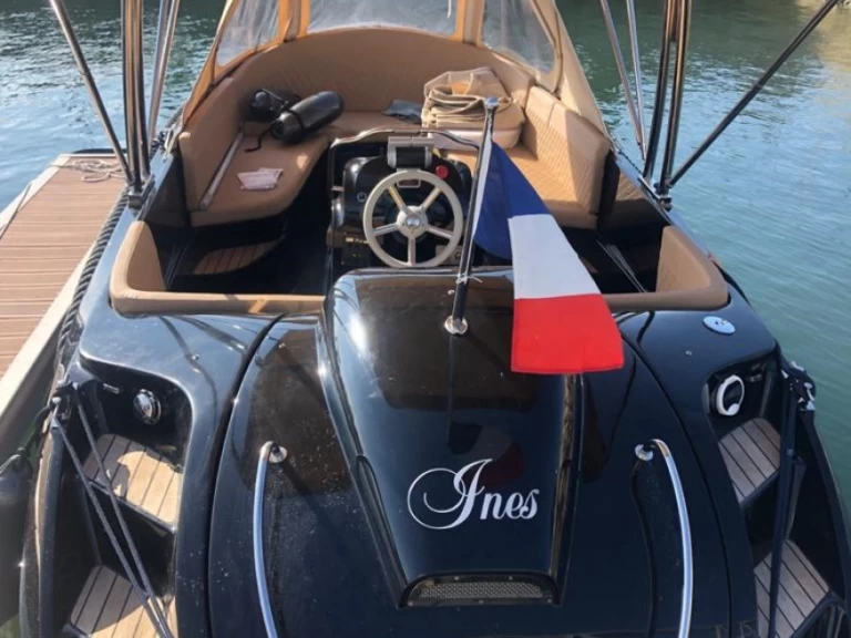 oudhuijzer 580 - Électrique między profesjonalistami a osobami prywatnymi w Arcachon