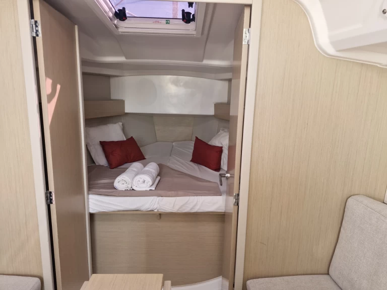 Wynajem w Barcelona- Bénéteau Oceanis 30.1 na SamBoat