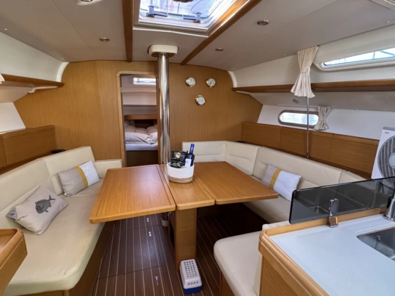 Wynajem łodzi Jeanneau Sun Odyssey 42i w Torrevieja na SamBoat 