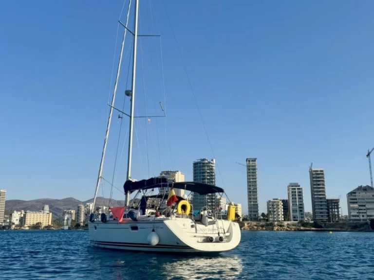 Wynajem łodzi Jeanneau Sun Odyssey 42i w Torrevieja na SamBoat 