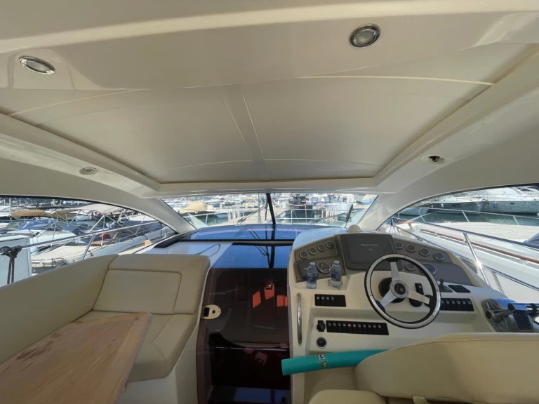 Wynajmij Motorówka z lub bez skippera Jeanneau w Port de Saint Jean Cap Ferrat