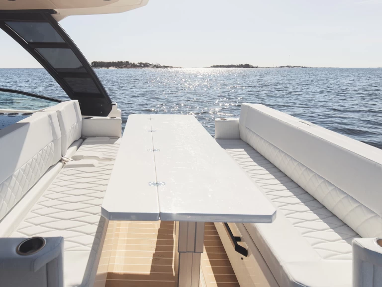 Wynajem w Split- Saxdor Saxdor 320 GTO na SamBoat