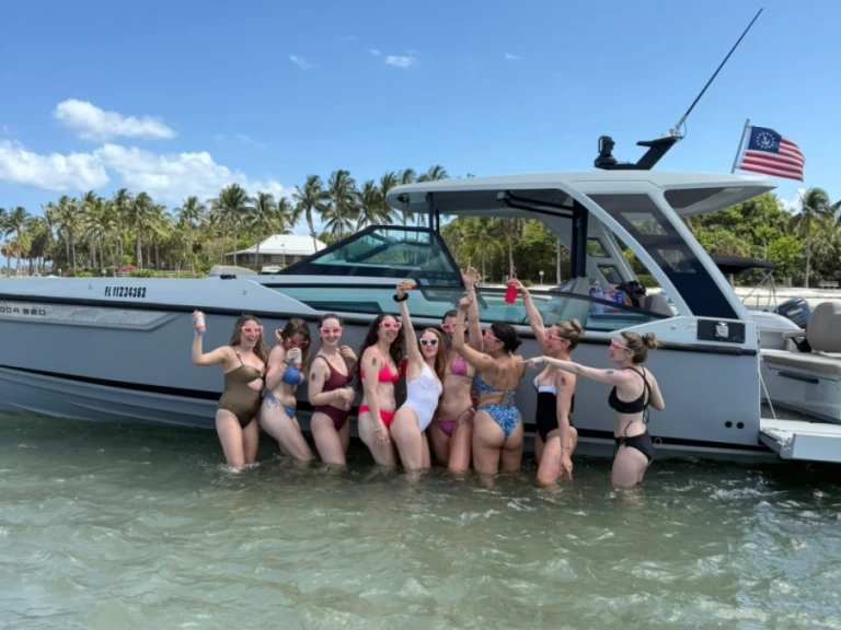 Wynajmij Saxdor Saxdor 320 GTO w West Palm Beach