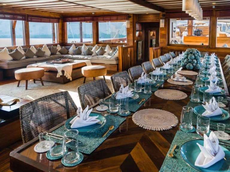  Prana by Atzaro między profesjonalistami a osobami prywatnymi w Sorong