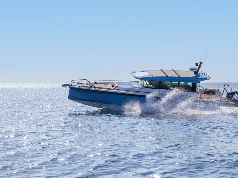 Motorówka do wynajmu w Chaniá w najlepszej cenie