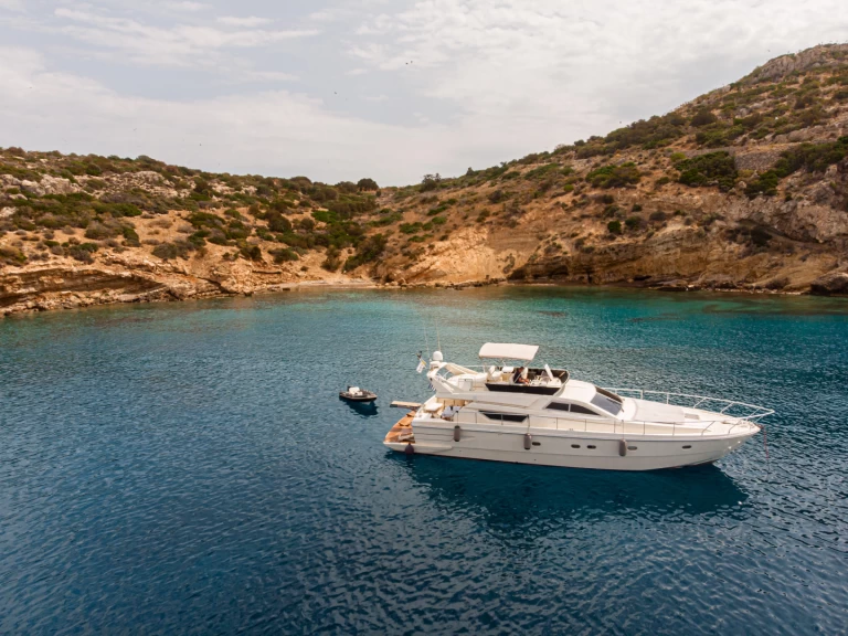 Wynajmij Ferretti Ferretti 165 Fly w Glyfada