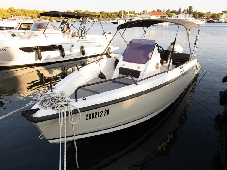 Wynajmij Motorówka z lub bez skippera Compass Boats w Sibenik