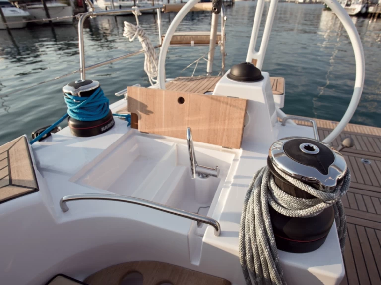 Wynajem Żaglowiec w Donji Seget - Elan Impression 50