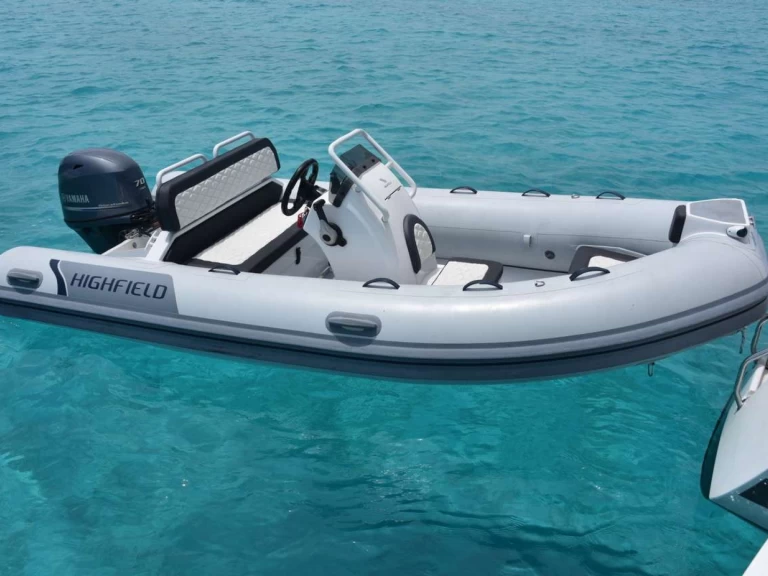 Wynajem Luksusowy jacht Fountaine Pajot z patentem 