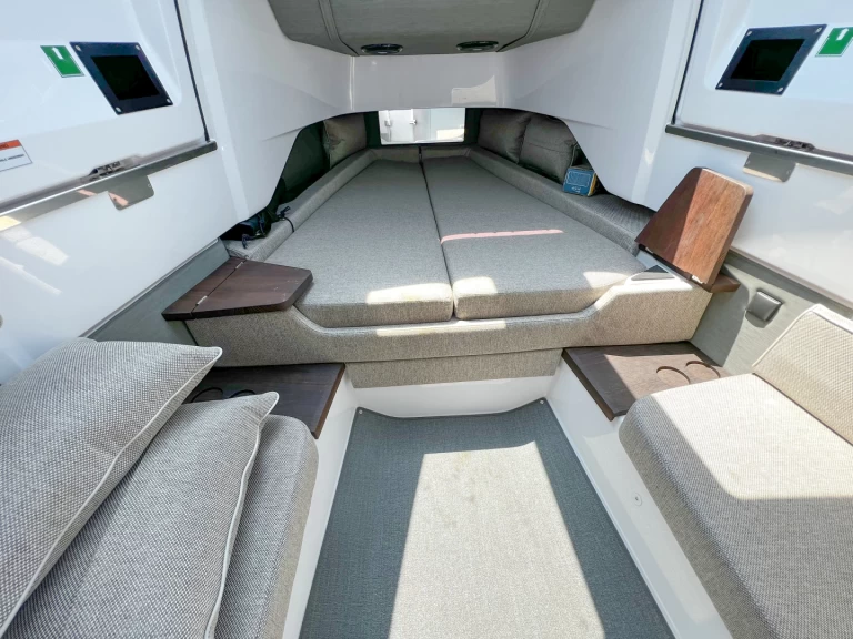 Wynajem łodzi Chaniá tanio Axopar 37 XC Cross Cabin