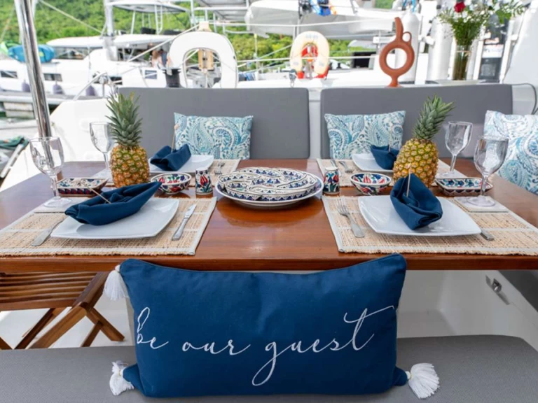 Wynajmij Luksusowy jacht z lub bez skippera Fountaine Pajot w Brytyjskie Wyspy Dziewicze