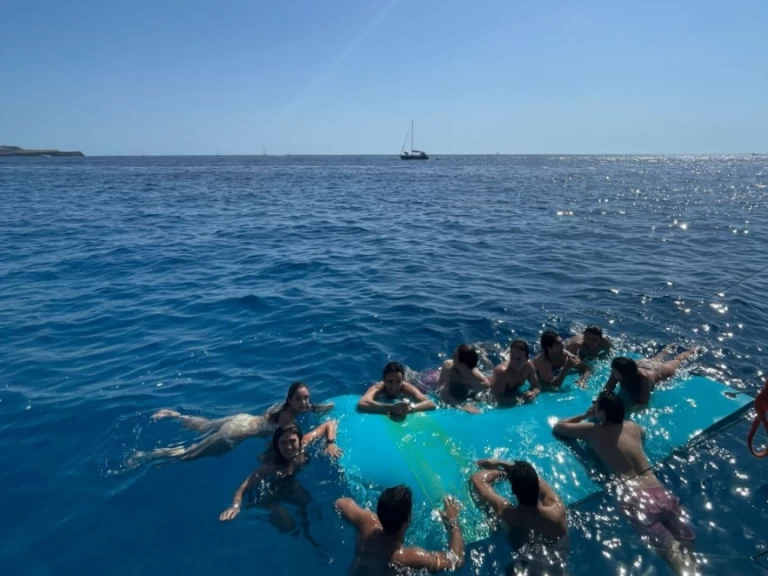 Wynajem Żaglowiec Custom Made z patentem 