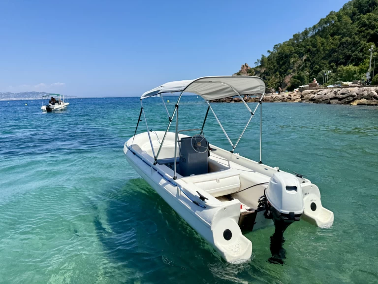 Wynajem Motorówka Fun Yak z patentem 