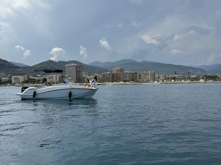 Wynajem w Sanremo- Quicksilver Activ 555 Open na SamBoat