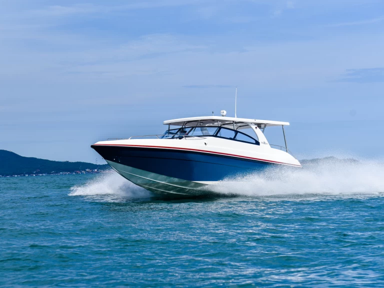 Wynajem Motorówka w Bo Put - SEAT SB399