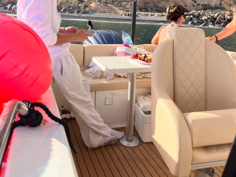 Pacific Craft Pacific Craft 750 Open między profesjonalistami a osobami prywatnymi w Aguadulce