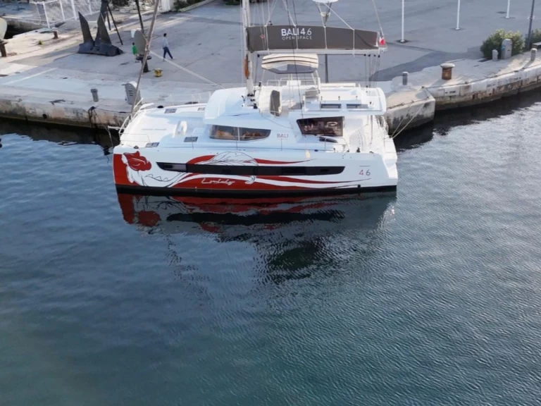 Wynajmij Bali Bali 4.6 w Cannes