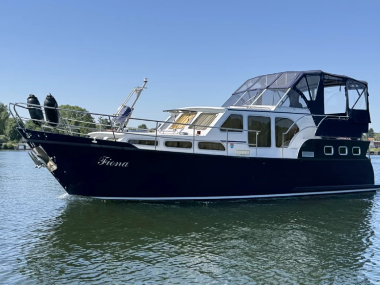 Wynajem Barka FB-Yachtcharter z patentem 