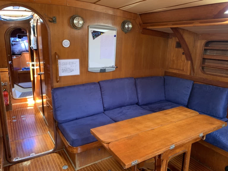 Wynajem łodzi Marsylia tanio Swan 57