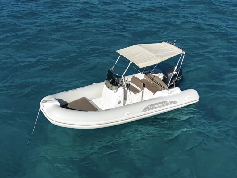 Wynajem w Port Saint Florent- Capelli Tempest 570 Luxe na SamBoat
