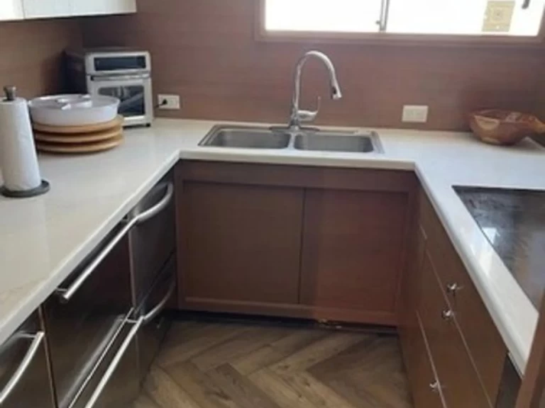 Luksusowy jacht do wynajmu w Long Beach w najlepszej cenie