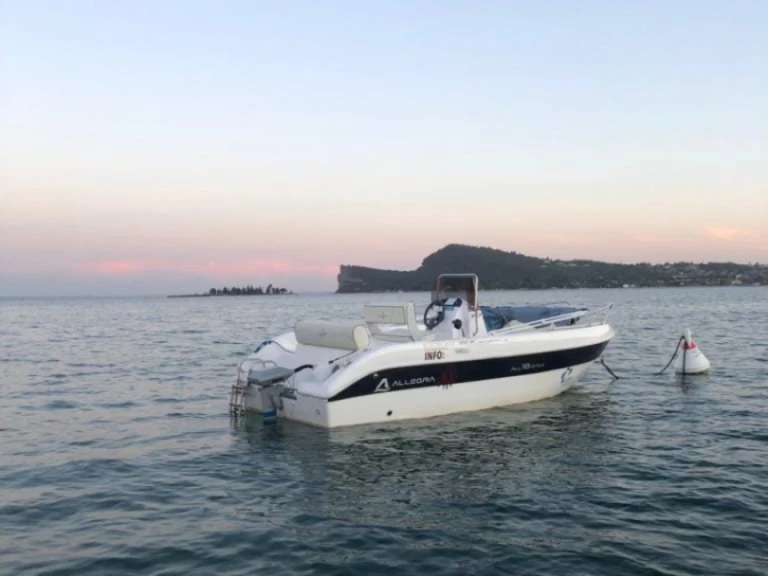 Wynajmij Allegra Boats All 19 Open w Baveno