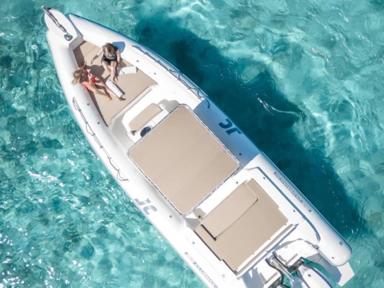 Wynajem Łódż półsztywna w La Maddalena - Joker Boat Clubman 30
