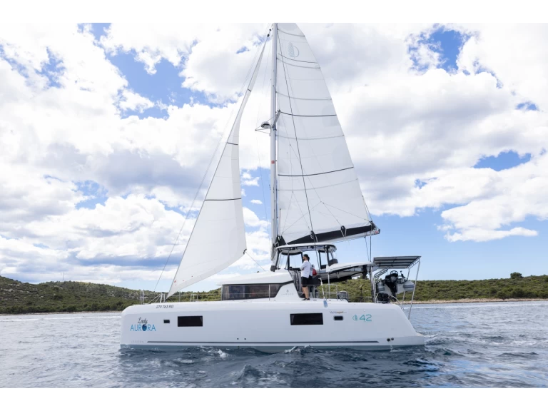 Wynajmij Lagoon Lagoon 42 Millenium w Rogoznica