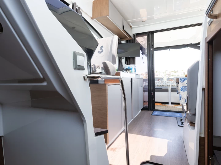 Wynajem łodzi Bénéteau Antares 11 OB w Rogoznica na SamBoat 