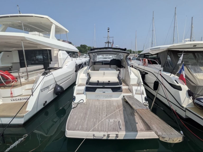 Wynajem Motorówka w Antibes - Galeon Galeon 405 HTL