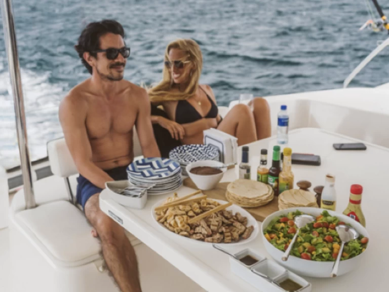 Wynajmij Leopard Leopard 51 Powercat w Playa Flamingo