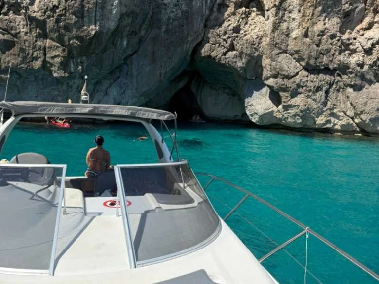 Wynajmij Sessa Marine Oyster 35 w Can Picafort