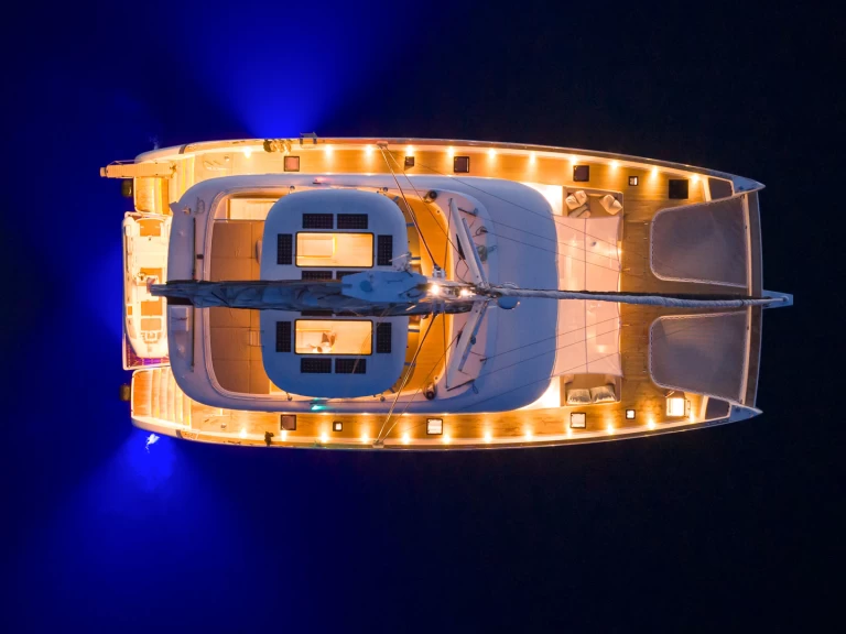 Wynajmij Katamaran z lub bez skippera Sunreef w Sibenik