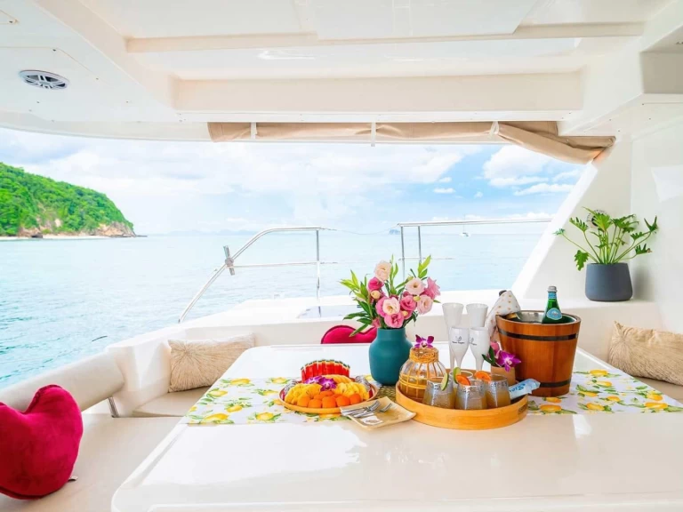 Wynajmij Katamaran z lub bez skippera Leopard w Ao Chalong