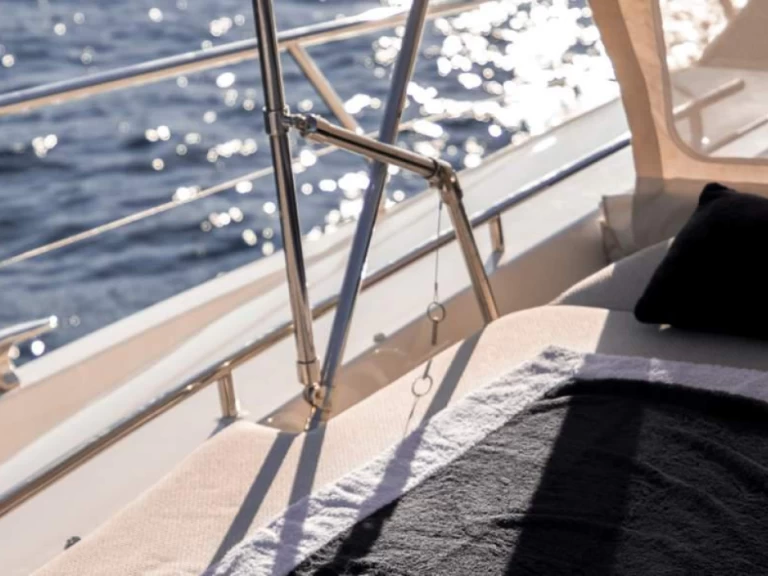 Wynajem łodzi Prestige 680S w Côte d'Azur na SamBoat 