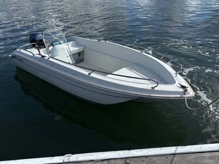 Wynajem Motorówka w Grand Piquey - Jeanneau Cap 425