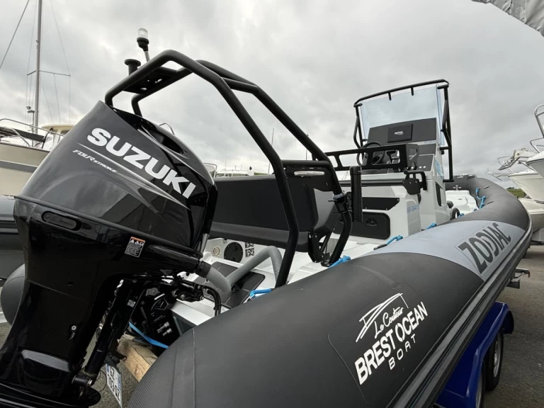 Wynajem w Brest- Zodiac Pro 7 na SamBoat