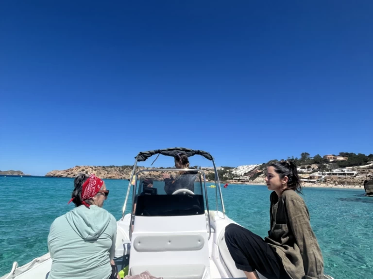 Wynajem Motorówka Selva z patentem 