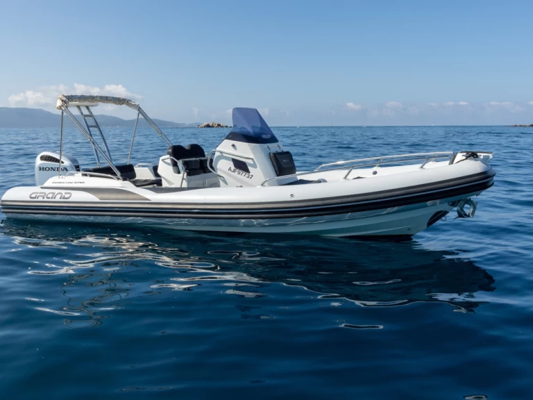 Wynajem łodzi Grand Boats GRAND 750 GOLDEN LINE w Porto Pollo na SamBoat 