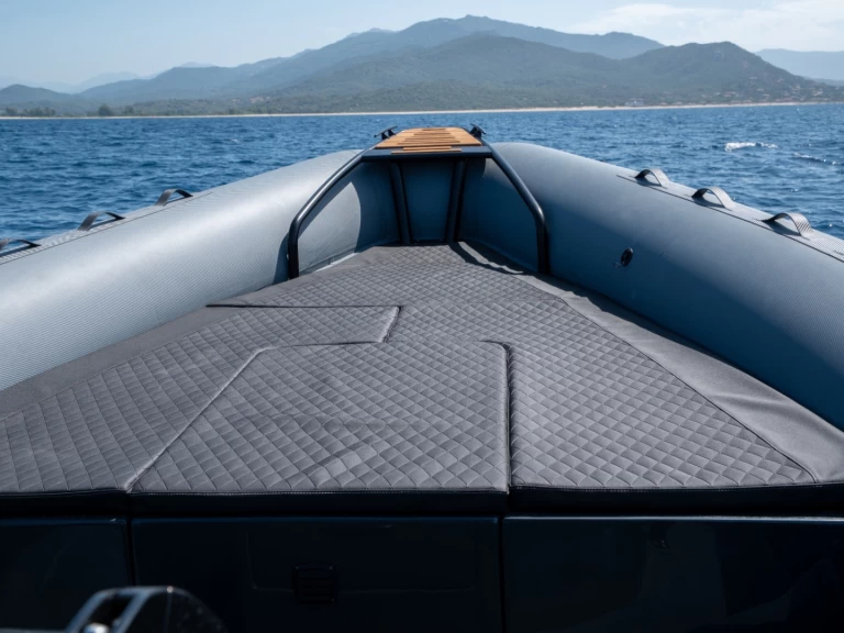 Wynajem łodzi U FANALE LIBECCIU 1000 w Porto Pollo na SamBoat 