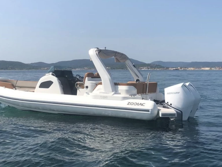 Wynajem łodzi Zodiac Medline 9 w Port Grimaud na SamBoat 