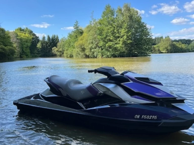 Wynajem łodzi Sea-Doo GTI 130 w Bénodet na SamBoat 