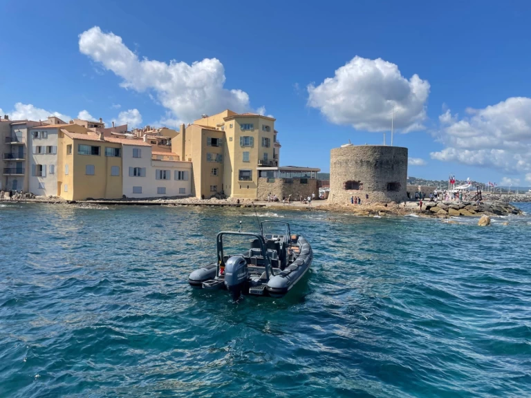 Wynajem w Port Grimaud- Highfield HIGHFIELD 700 na SamBoat