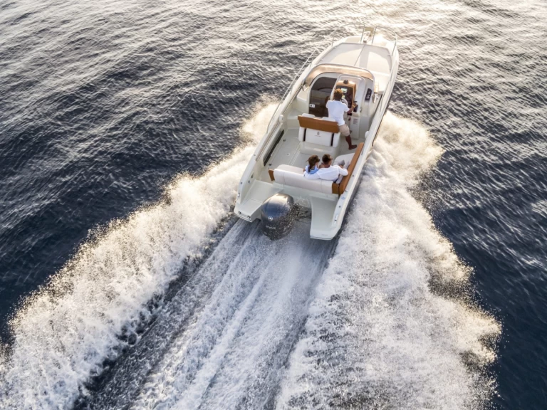 Capoforte CX 240 między profesjonalistami a osobami prywatnymi w Cogolin