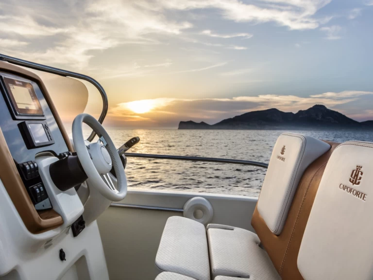 Wynajem w Cogolin- Capoforte CX 240 na SamBoat