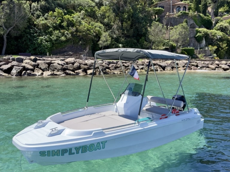 Wynajmij ROTO 450S w Mandelieu-la-Napoule